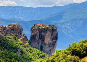 агиа триада