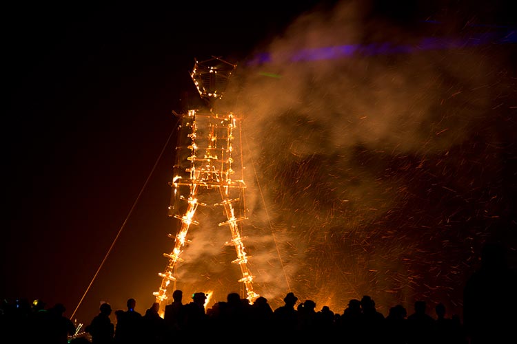 фестиваль burning man